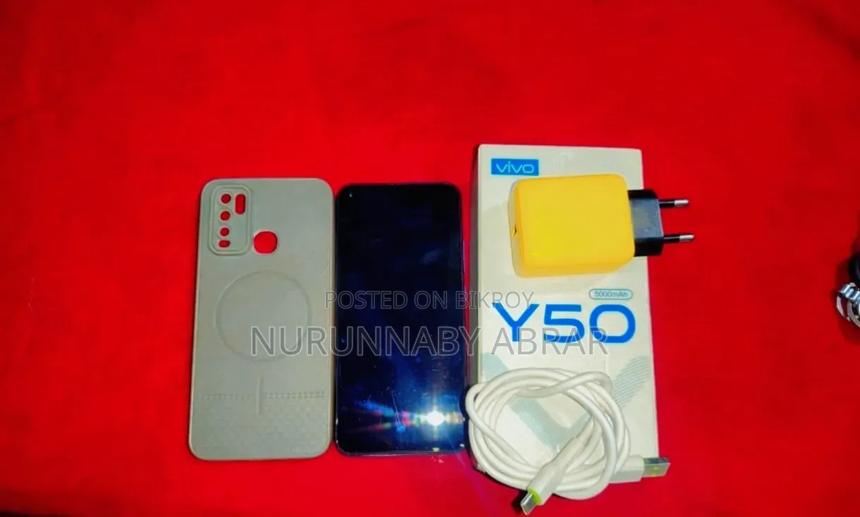 Vivo Y৫০ ১২৮ GB নীল