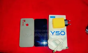 Vivo Y৫০ ১২৮ GB নীল