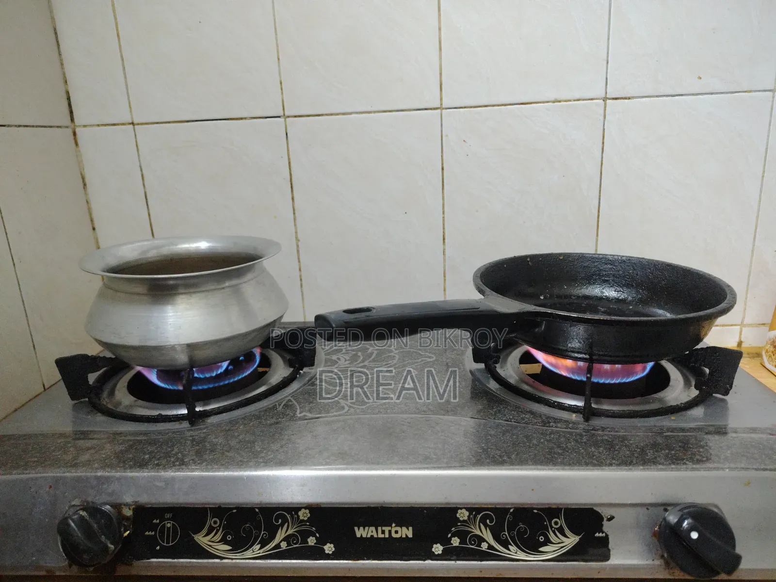 Walton Auto Gas Stove