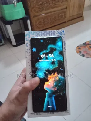 টেকনো ক্যামন ৪০ প্রো ৫জি ২৫৬ জিবি গোল্ড