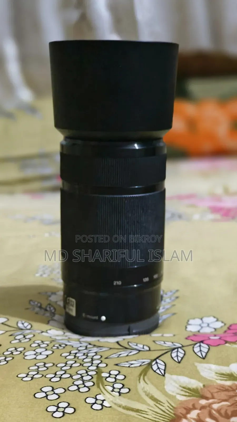 Sony 55-210 জুম লেন্স একদম ফুলফ্রেশ বিক্রি করবো।