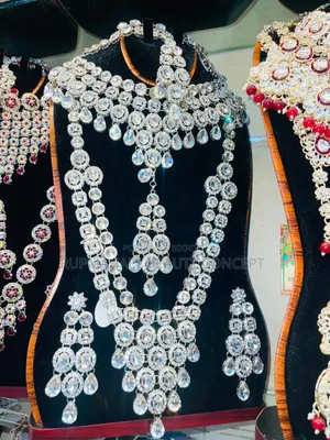 I will sell jewelry
