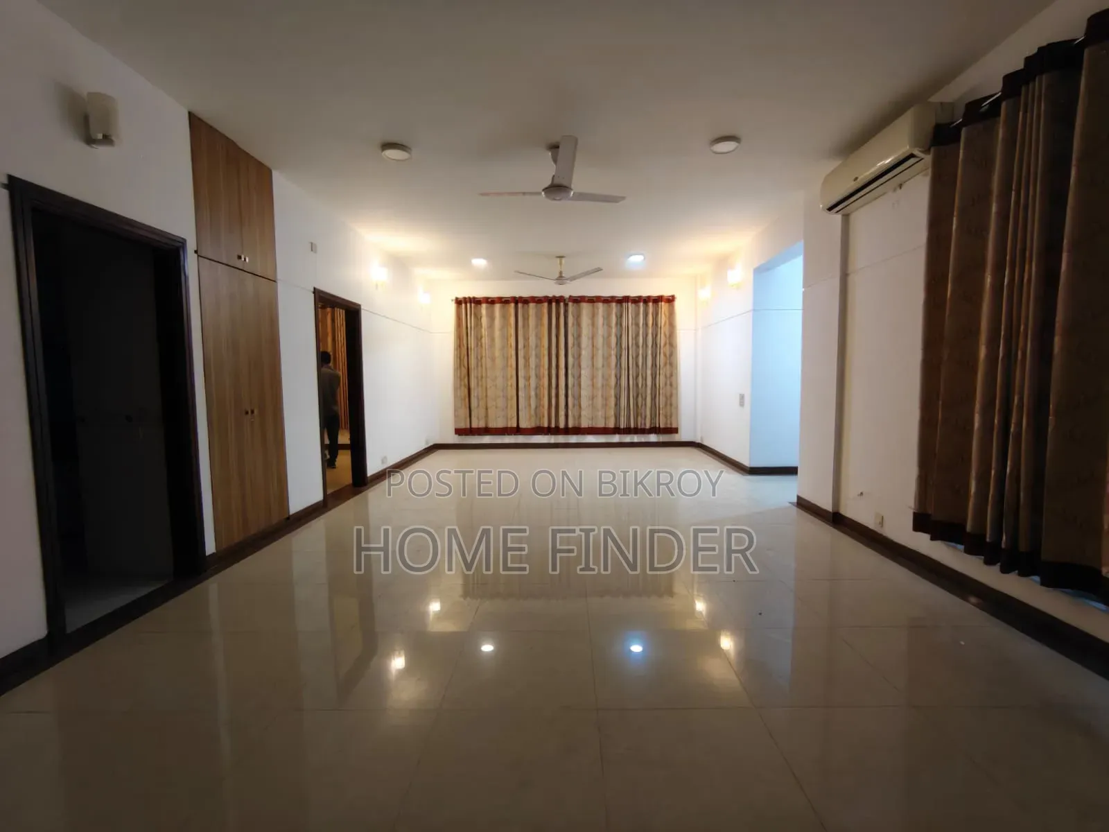 গুলশানে ৩ বেডরুমের অ্যাপার্টমেন্ট ভাড়ার জন্য