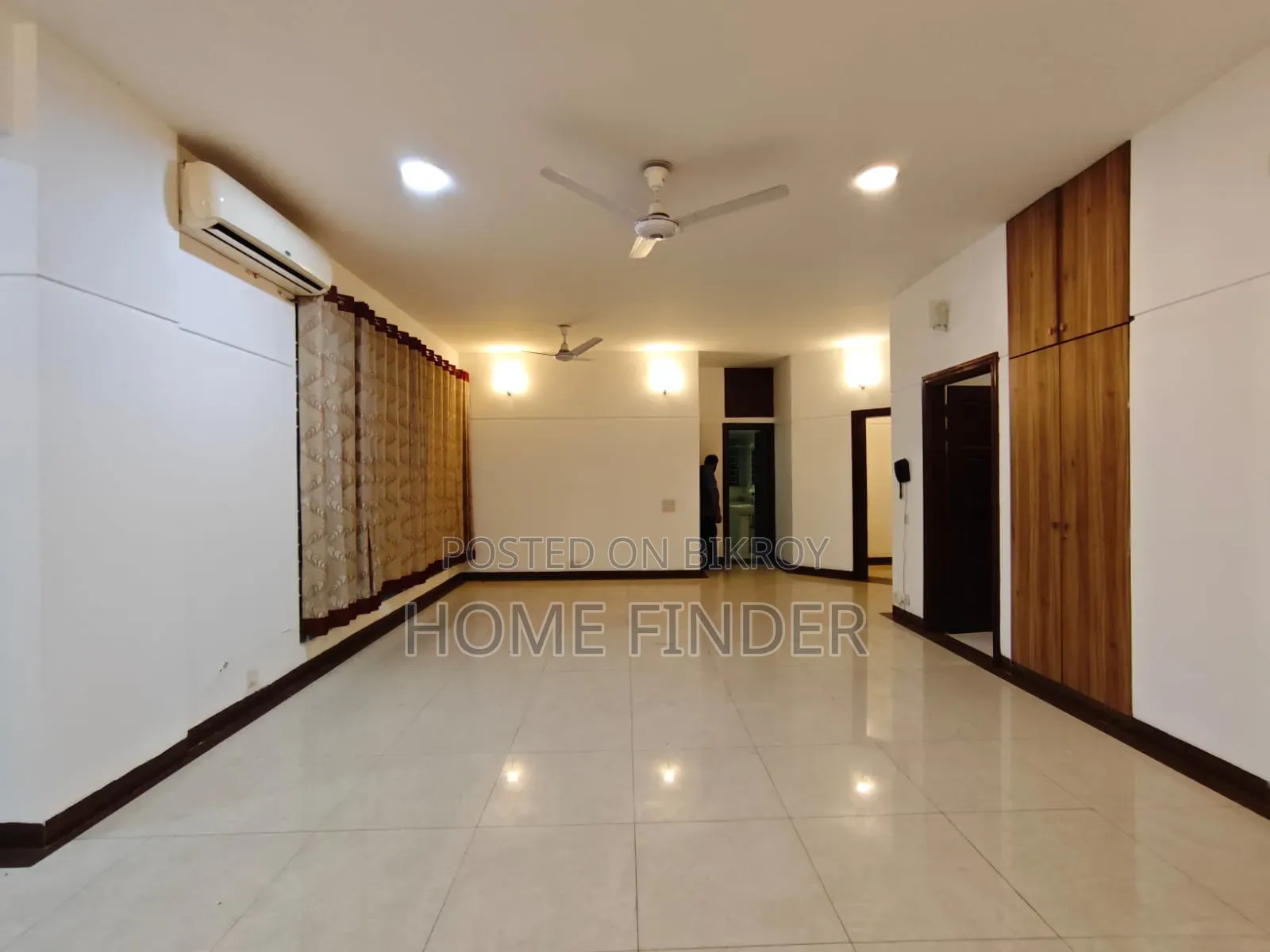 গুলশানে ৩ বেডরুমের অ্যাপার্টমেন্ট ভাড়ার জন্য