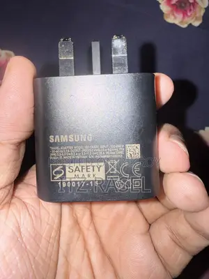 Samsung 3 Pin Original Adapter / Jamuna Future Park