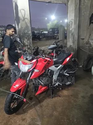 টিভিএস আপাচি আরটিআর ১৬০ 4V ২০১৯ রেড