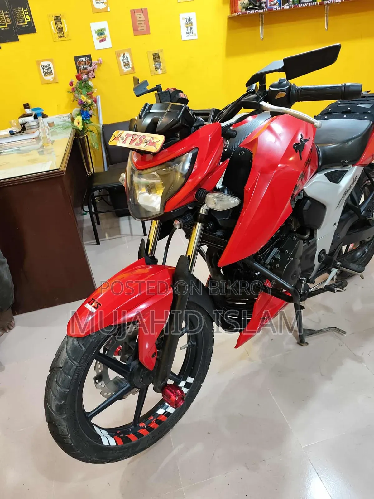 টিভিএস আপাচি আরটিআর ১৬০ 4V ২০১৯ রেড