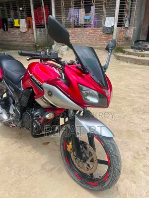 Yamaha 2012 Red