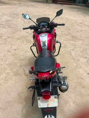 Yamaha 2012 Red