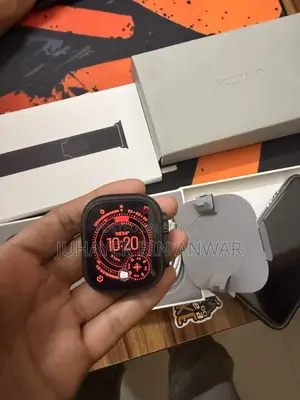 Apple Watch Ultra 2 (Titanium) 100% Battery