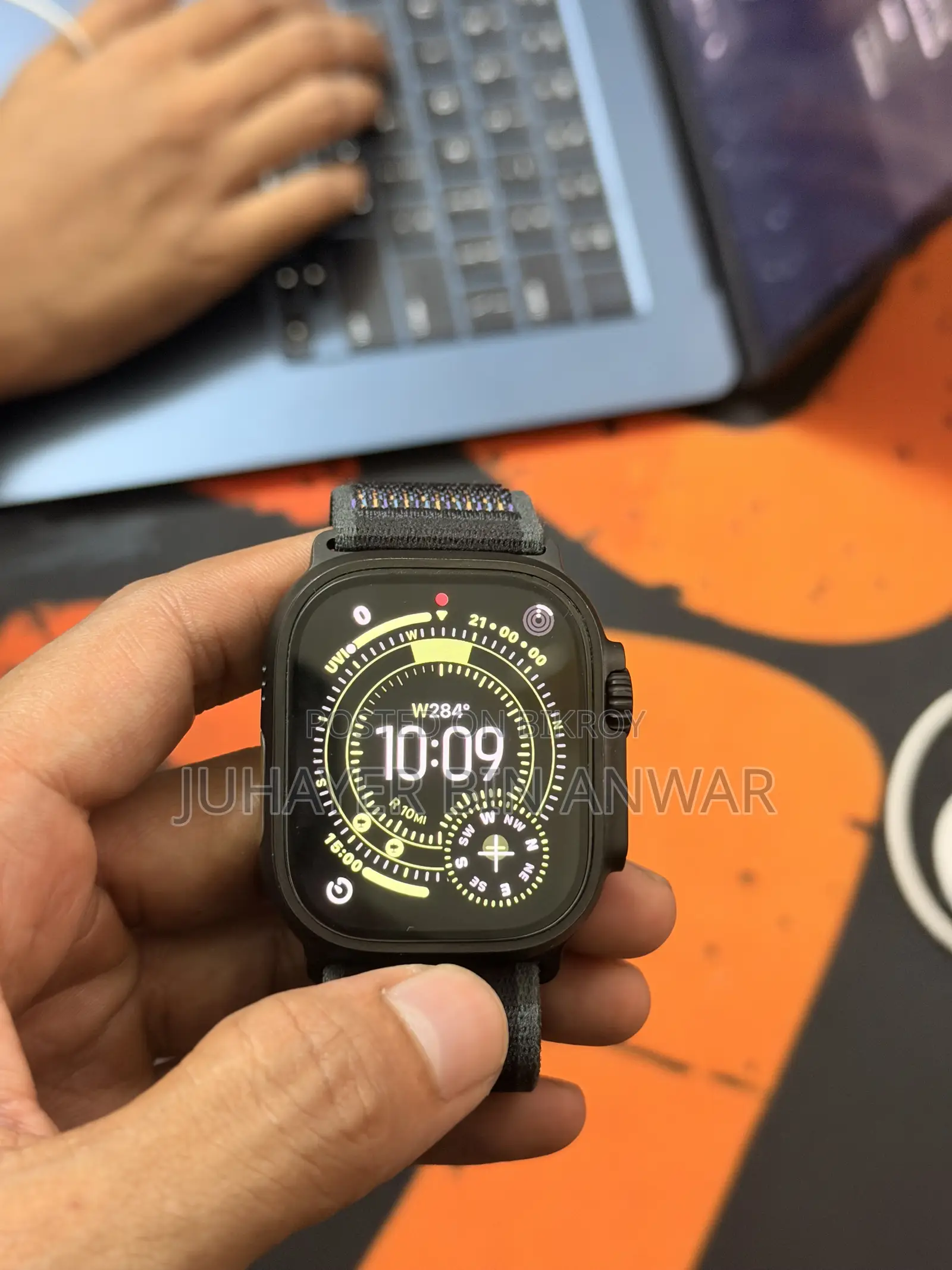 Apple Watch Ultra 2 (Titanium) 100% Battery