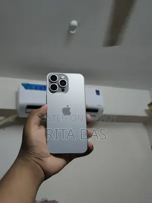 অ্যাপল আইফোন ১৫ প্রো ম্যাক্স ২৫৬ জিবি