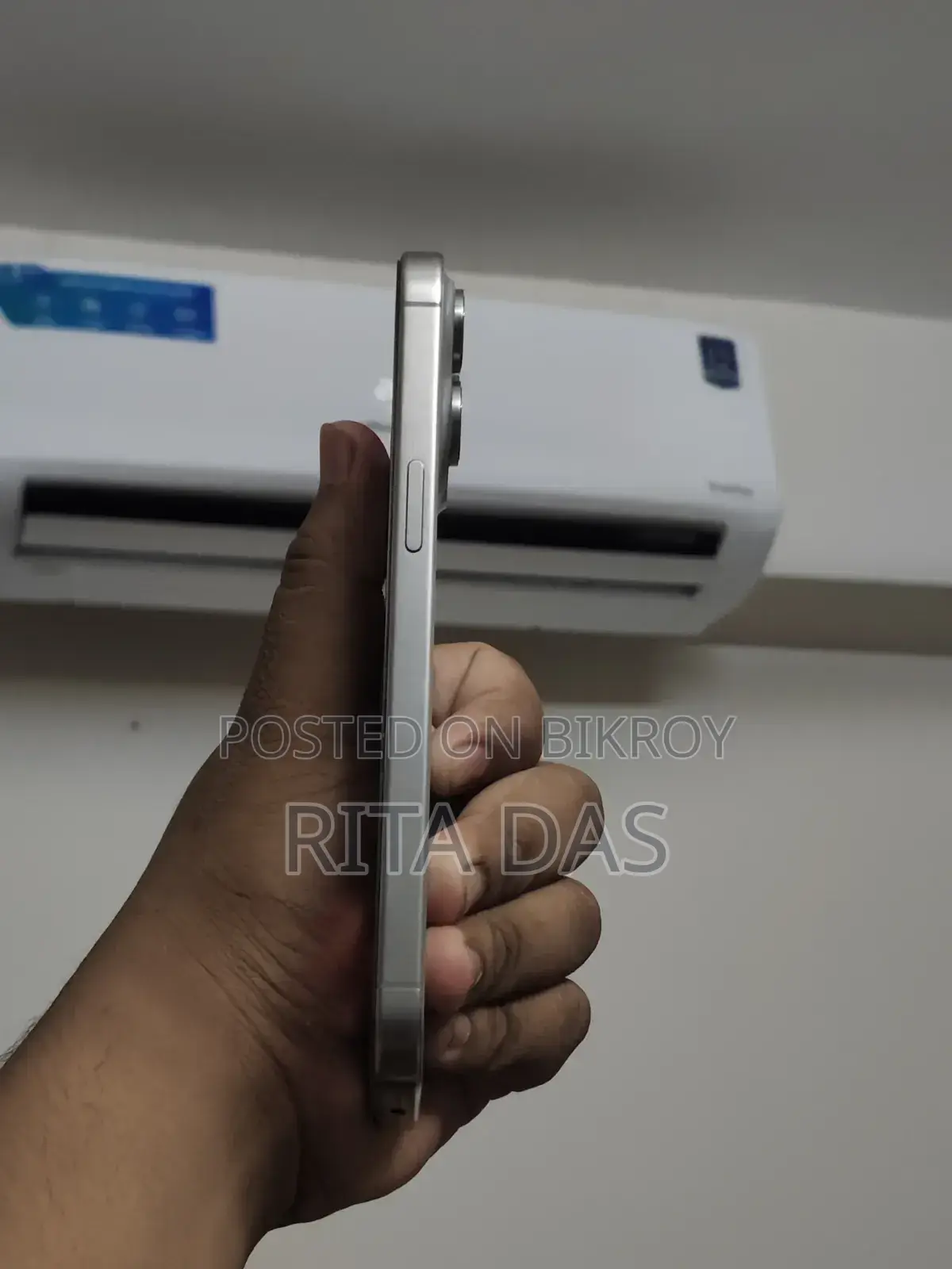 অ্যাপল আইফোন ১৫ প্রো ম্যাক্স ২৫৬ জিবি