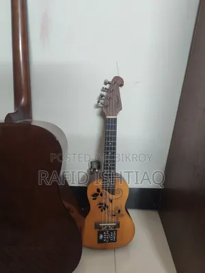 Yamaha F310 অ্যাকোস্টিক গিটার + ইউকুলেলে + হেভি প্যাডেড ব্যাগ কম্বো