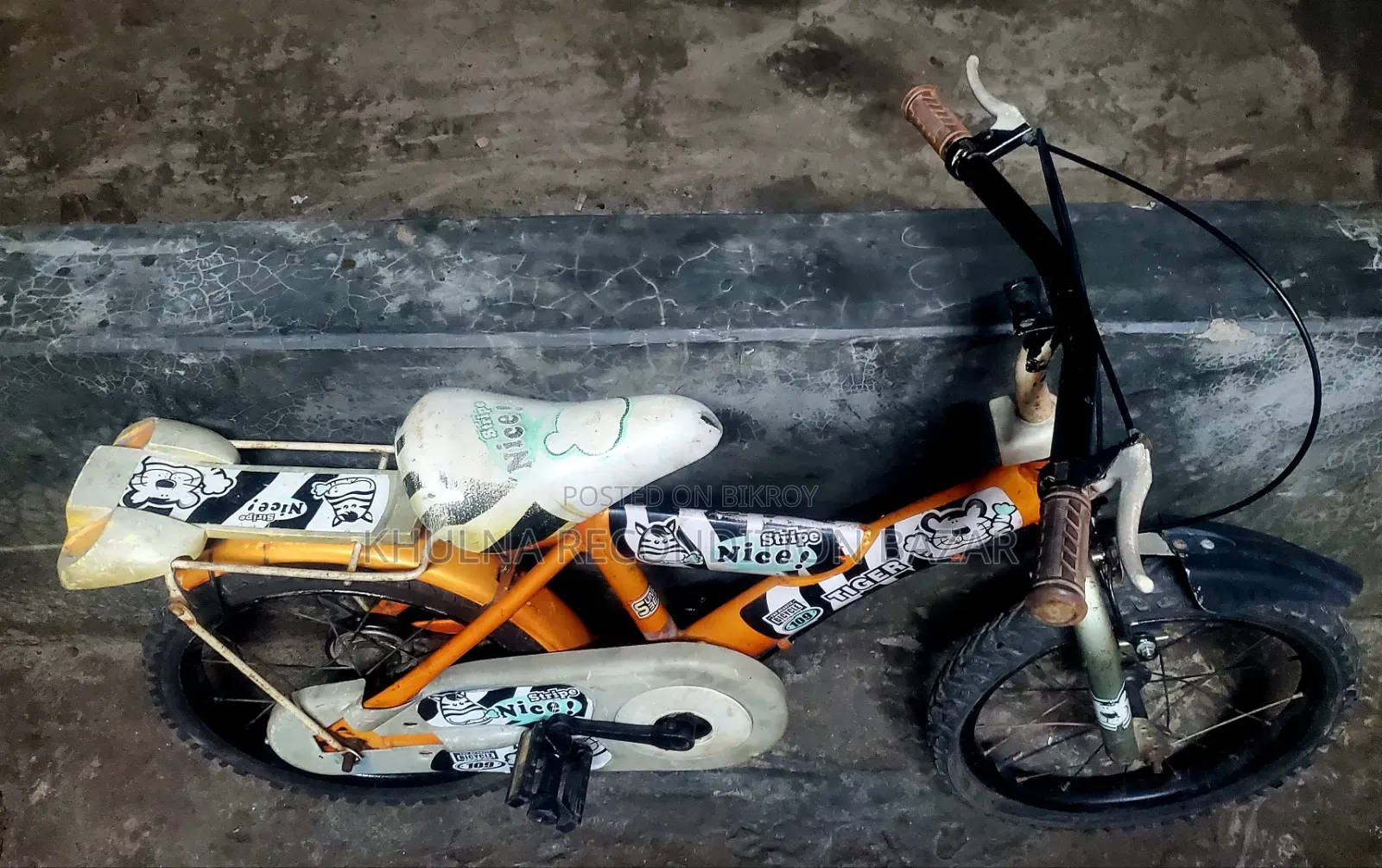 Stripe 16 Size Cute Baby Cycle