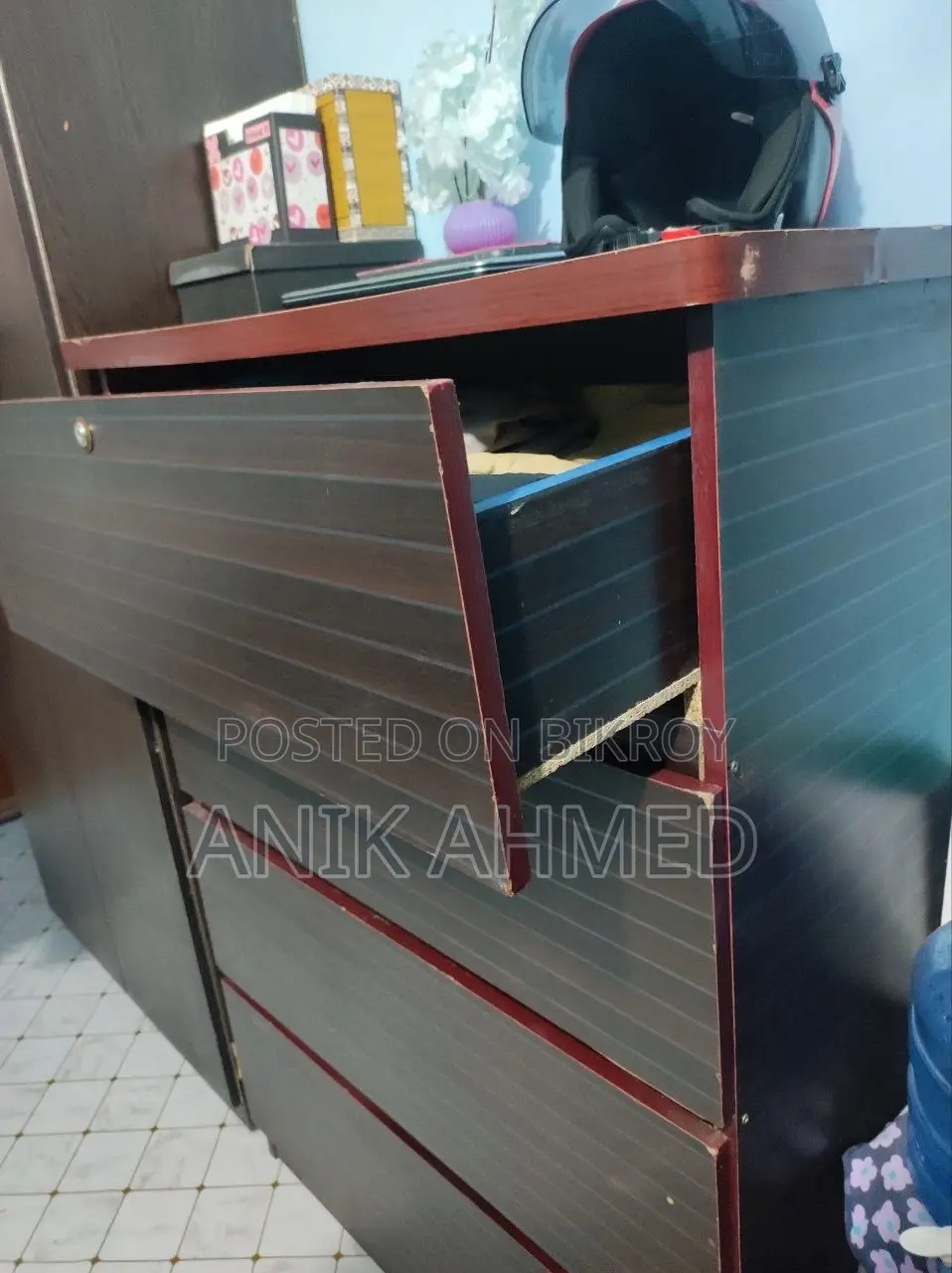 ৪ ড্রয়ার ওয়ারড্রোব