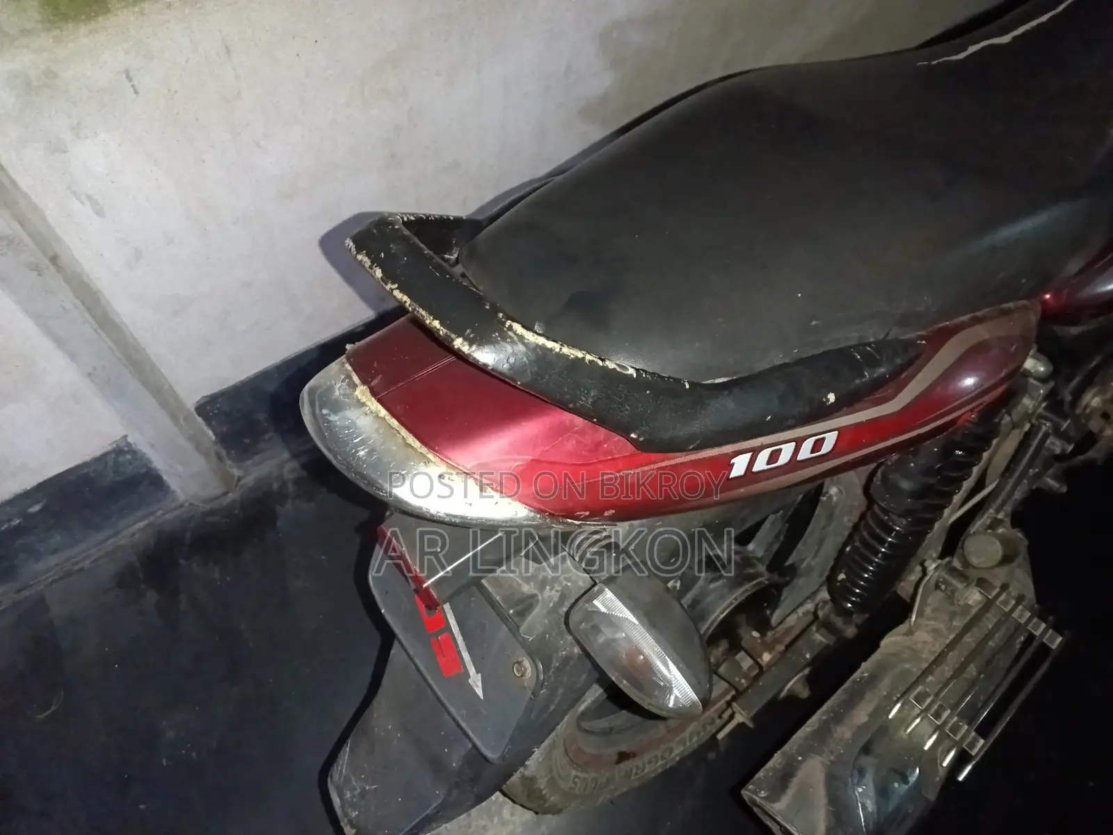 Bajaj Discover 100 2012 Red