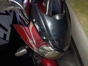 Bajaj Discover 100 2012 Red