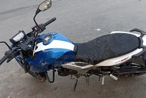 টিভিএস আপাচে আরটিআর ১৬০ ৪ভি ২০২০ নীল