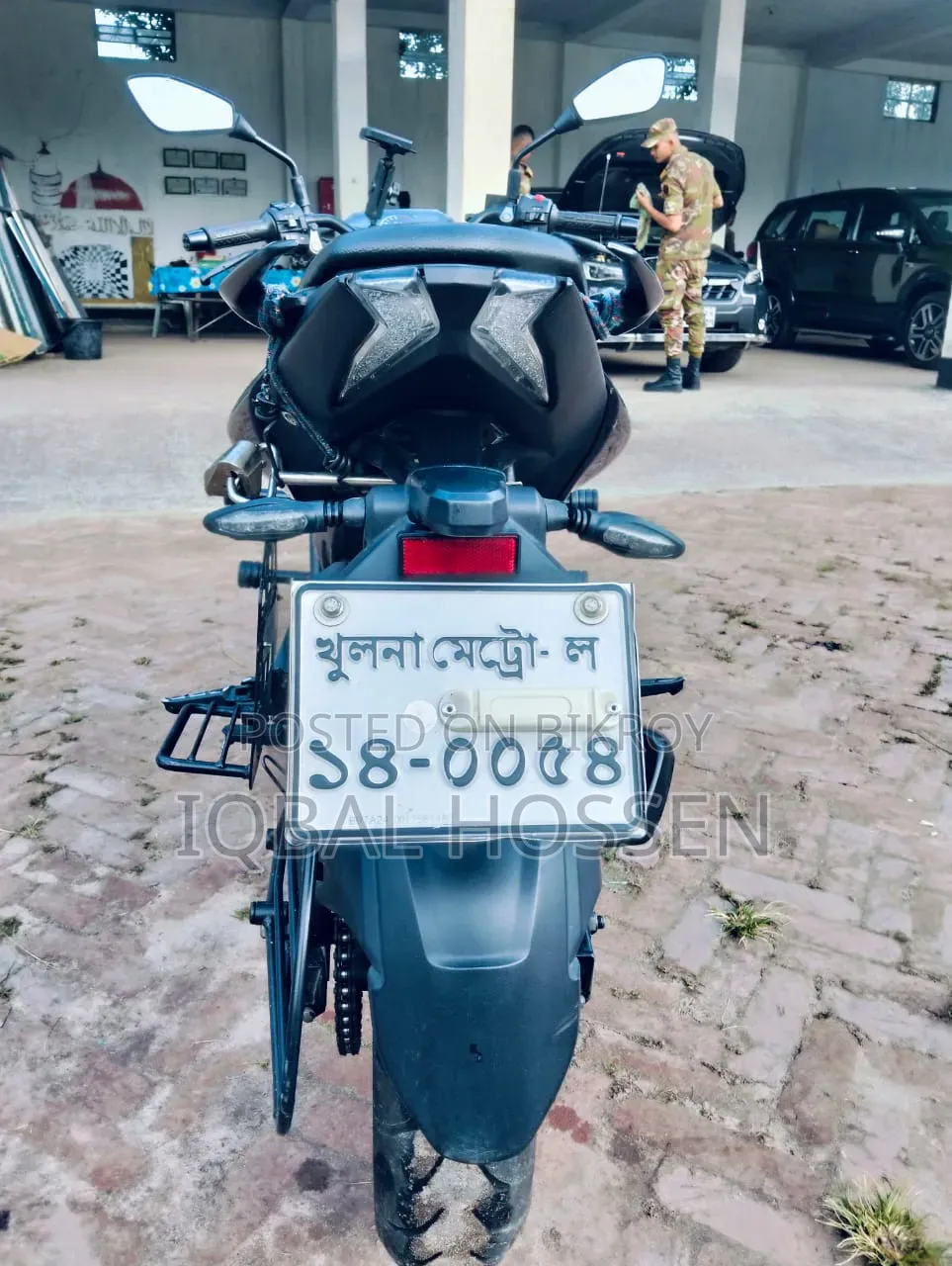 Bajaj Pulsar N250 2023 Black
