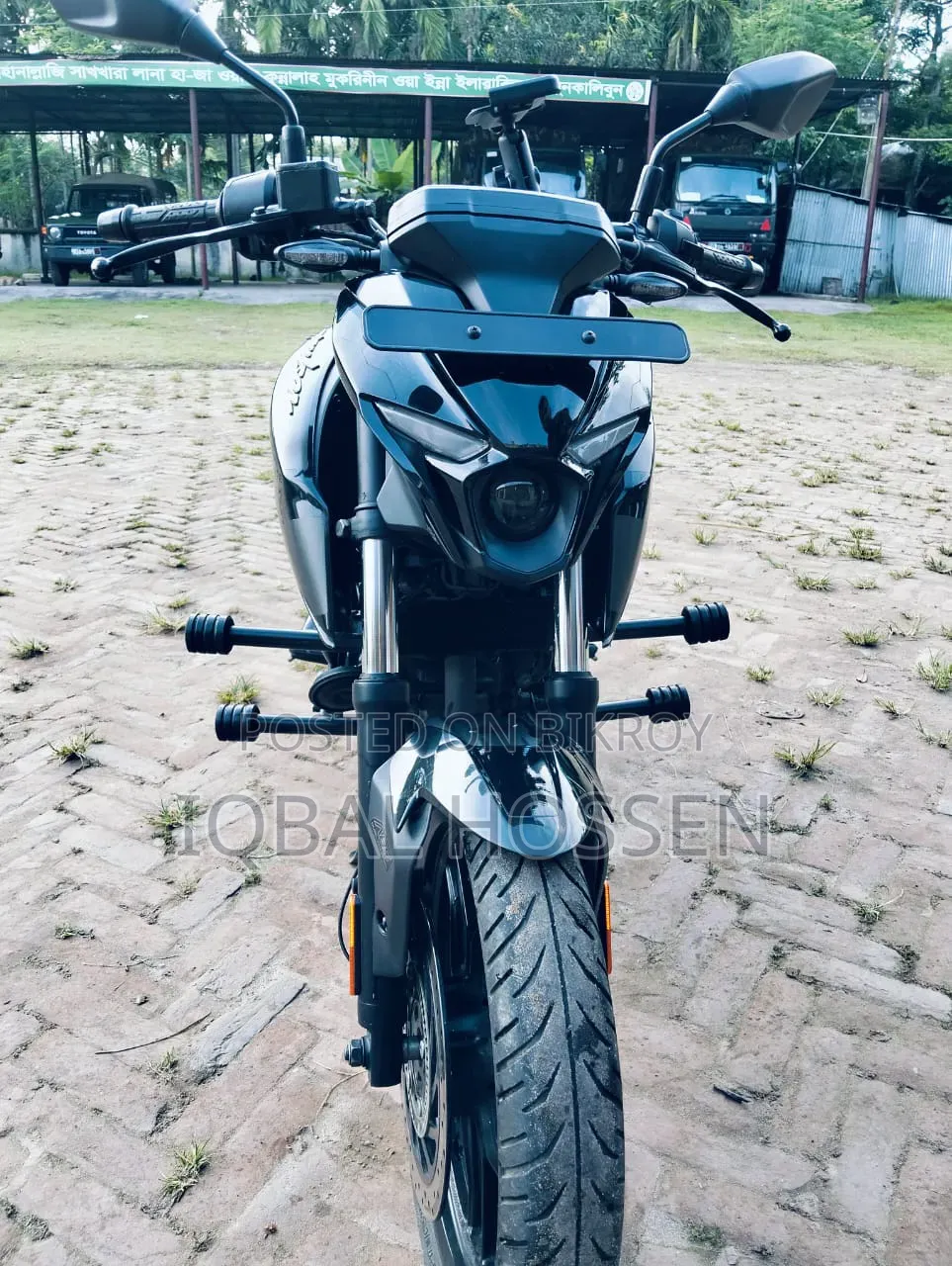 Bajaj Pulsar N250 2023 Black
