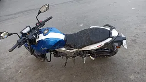 টিভিএস আপাচে আরটিআর ১৬০ ৪ভি ২০২০ নীল