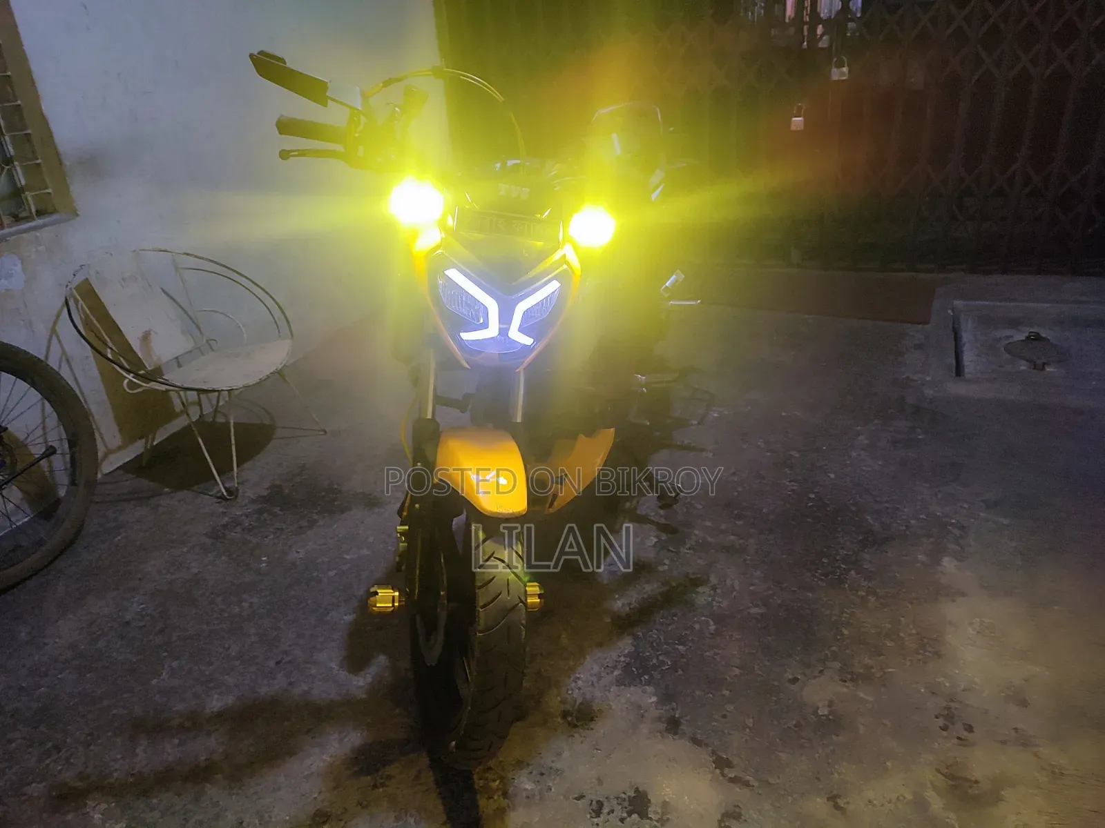 TVS Raider 125 2023 Yellow