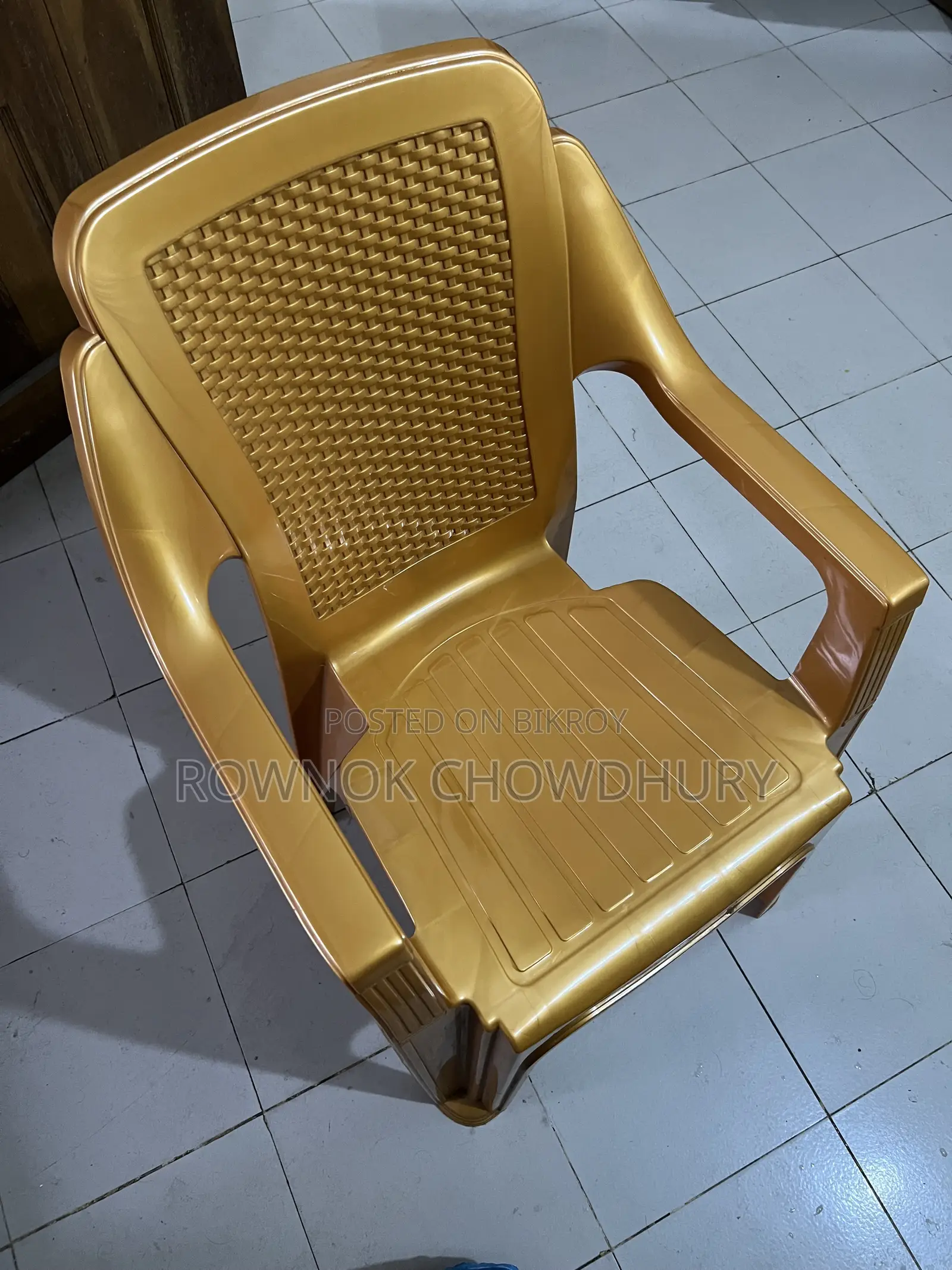 আরএফএল চেয়ার ফ্রেশ কন্ডিশন