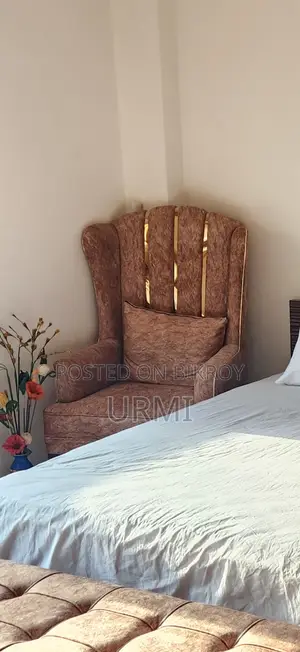 Single King Sofa