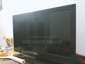 স্যামসাং ৩২" এলইডি টিভি (মডেল: LA32E420E2R) – চমৎকার কন্ডিশন