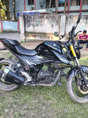 New Suzuki Gixxer 2025 Black