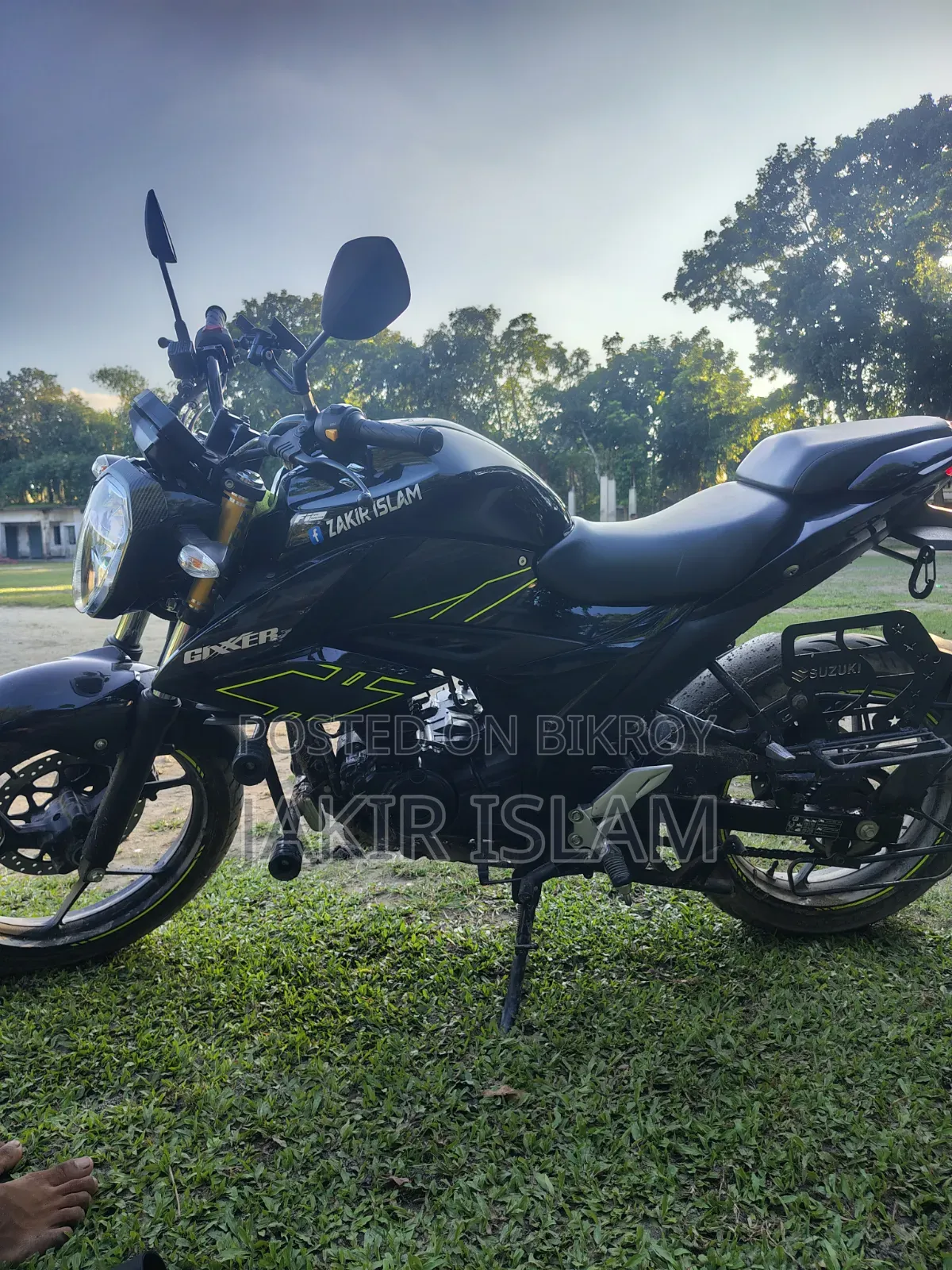 New Suzuki Gixxer 2025 Black