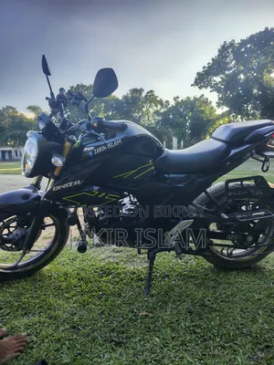 New Suzuki Gixxer 2025 Black