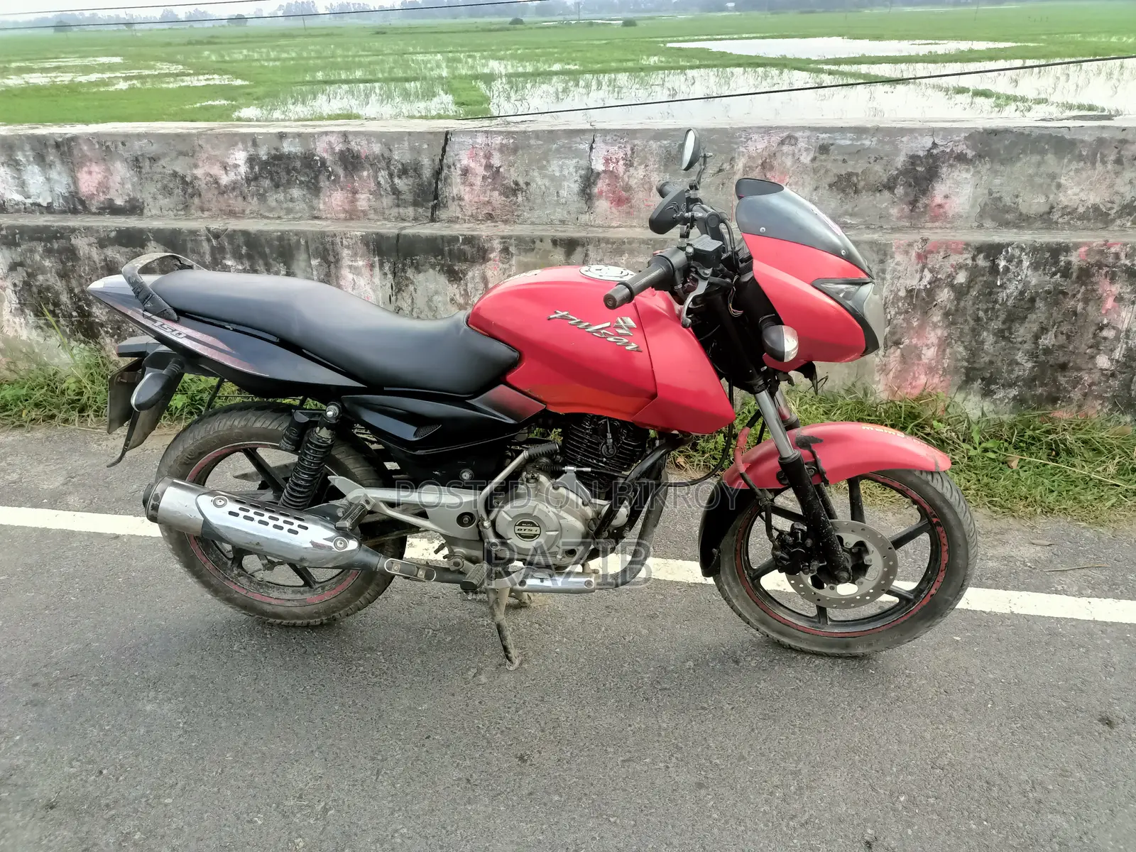 Bajaj Pulsar 150 2013 Red