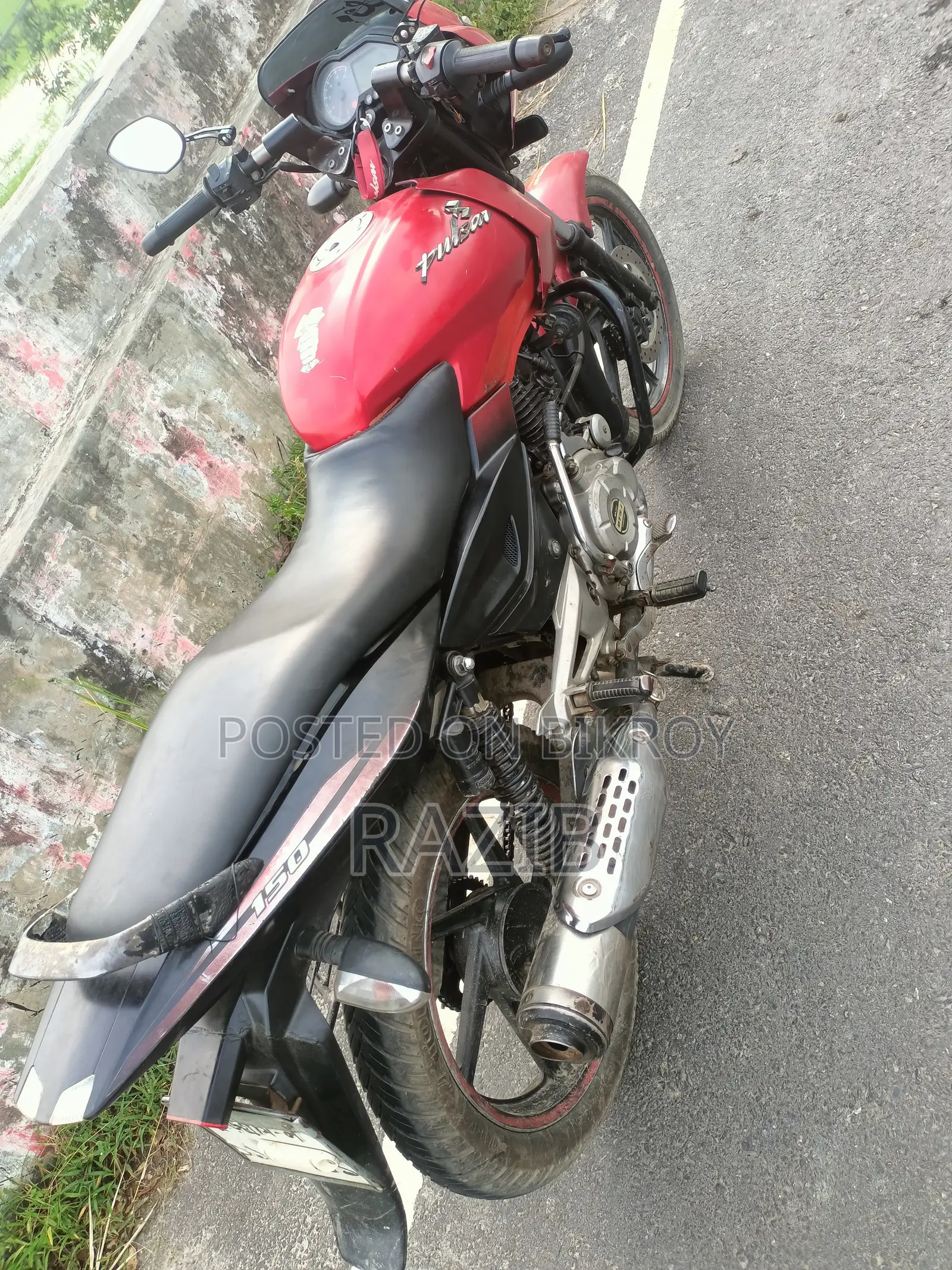 Bajaj Pulsar 150 2013 Red
