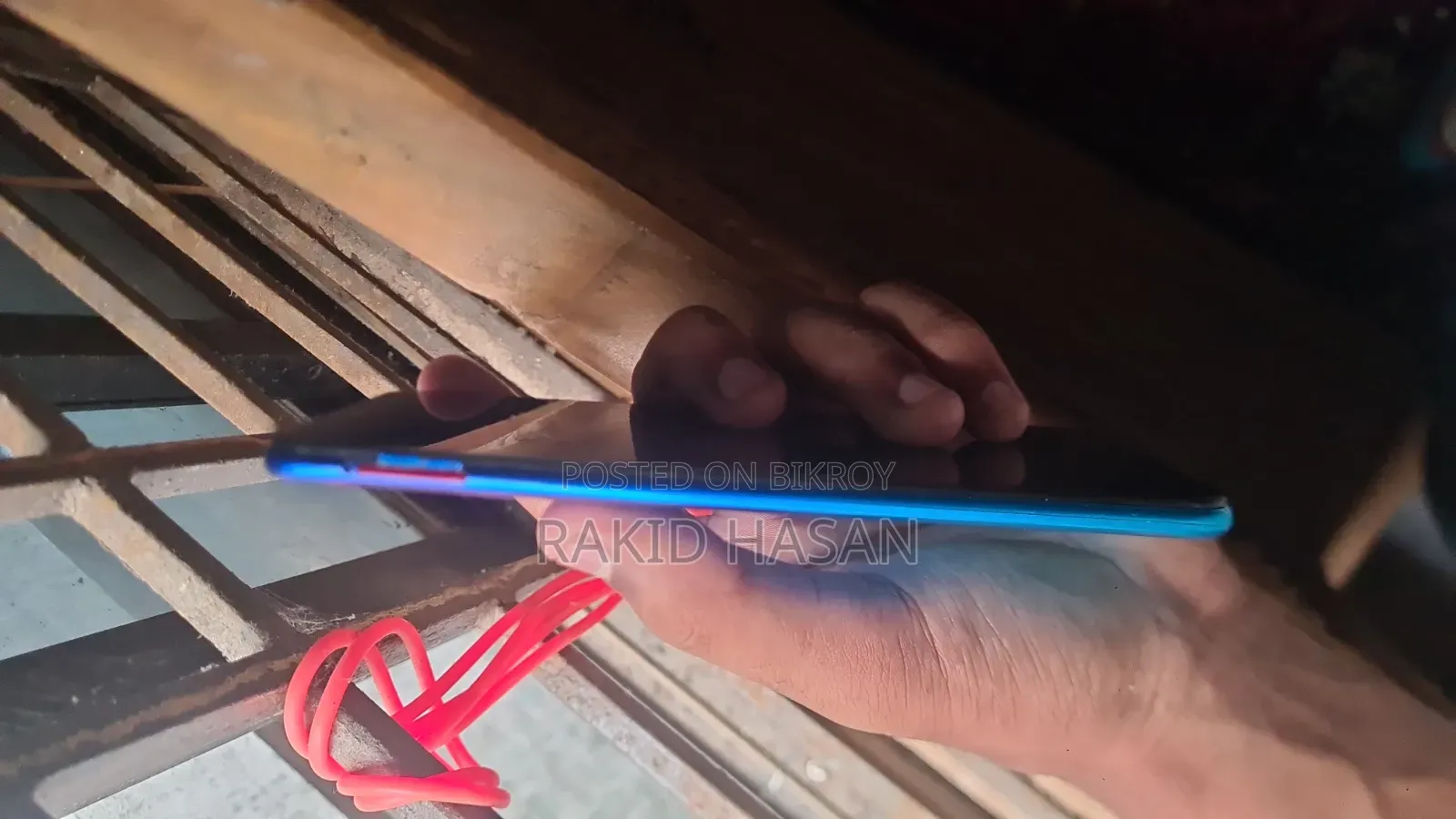 Vivo Y1s 32 GB Blue