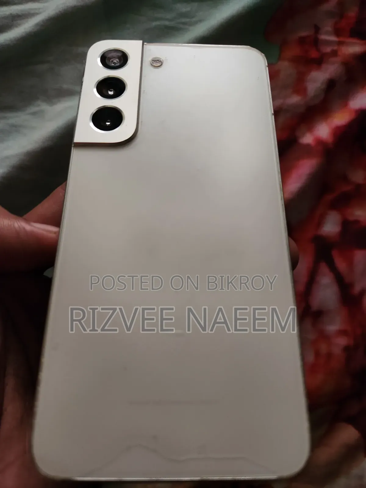 স্যামসাং গ্যালাক্সি এস২২ ৫জি ২৫৬ জিবি হোয়াইট
