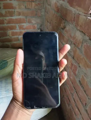 Tecno Spark Go 64 GB Black