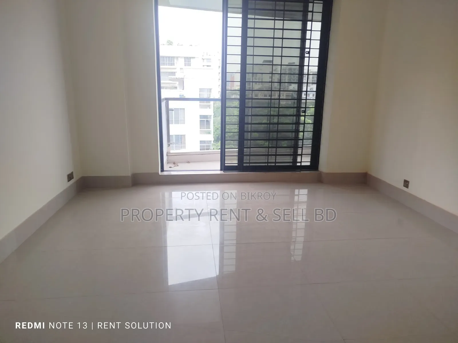 3 Bedroom Apartment in Property Rent Sell, Banani for rent