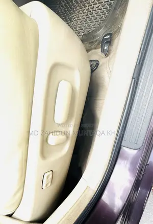 নতুন টয়োটা অ্যালিয়ন ২০১৫ বারগান্ডি