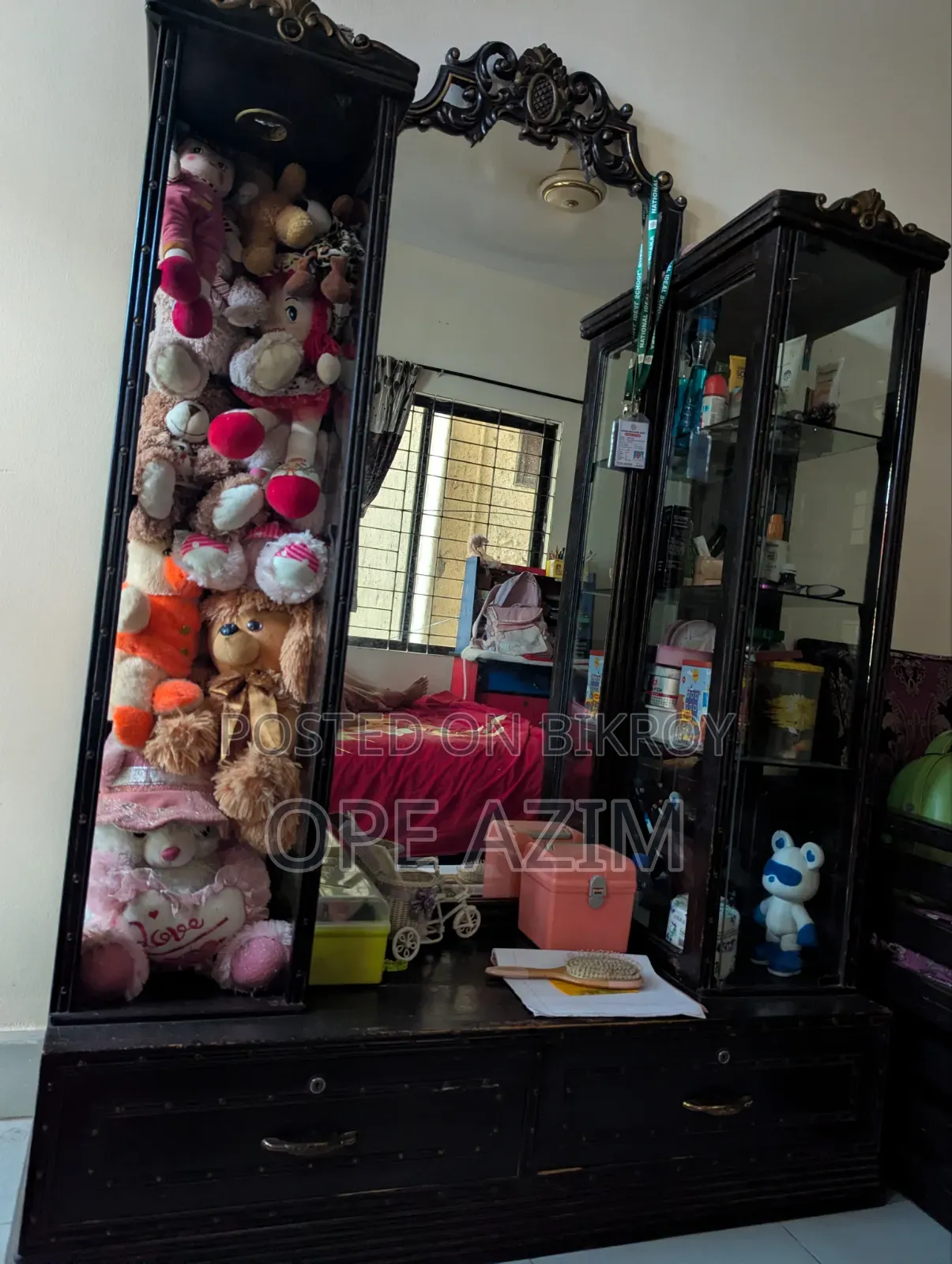 Dressing Table