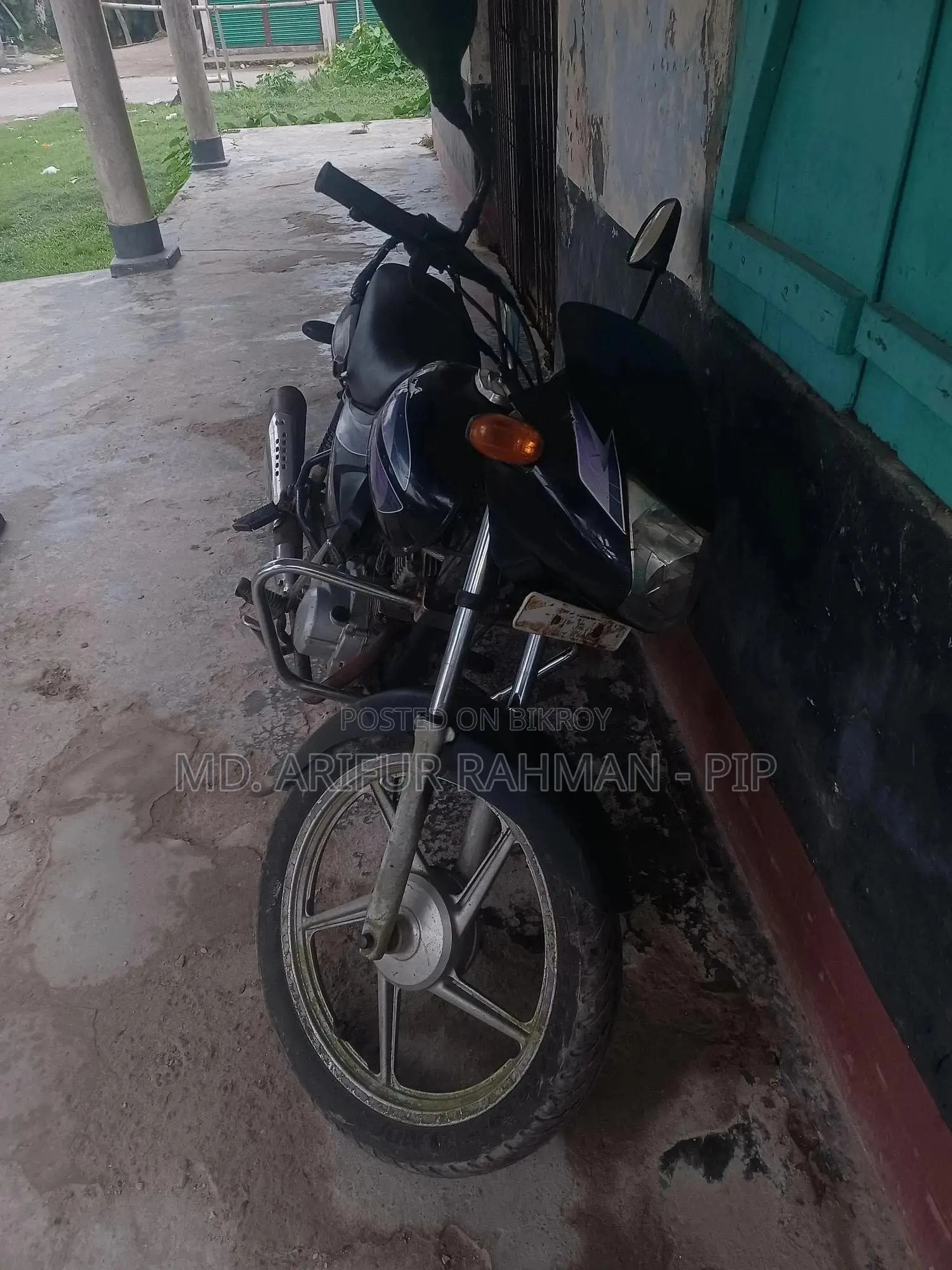 টিভিএস ২০১৬ কালো