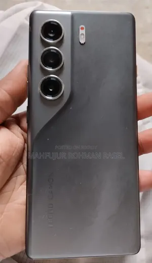 টেকনো ক্যামন ৪০ প্রো ৪জি ২৫৬ জিবি ব্ল্যাক