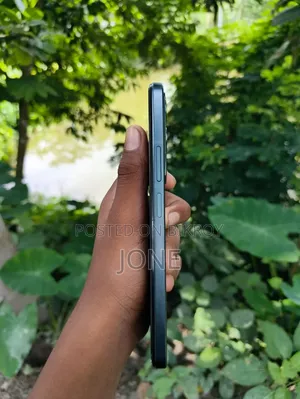 নতুন রিয়েলমি সি৭১ ১২৮ জিবি কালো