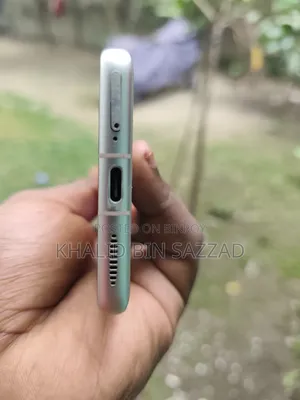 শাওমি ১২ ২৫৬ জিবি পার্পল