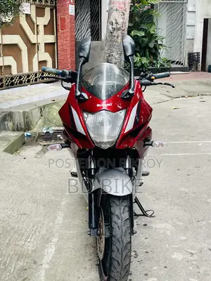 সুজুকি জিক্সার এসএফ ২০১৯ লাল
