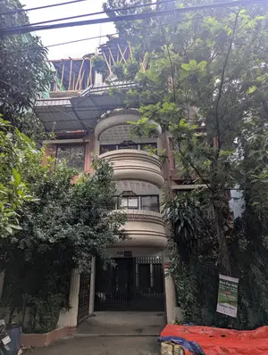 4bdrm Apartment in Green Peak Holdings, Mirpur DOHS for Sale