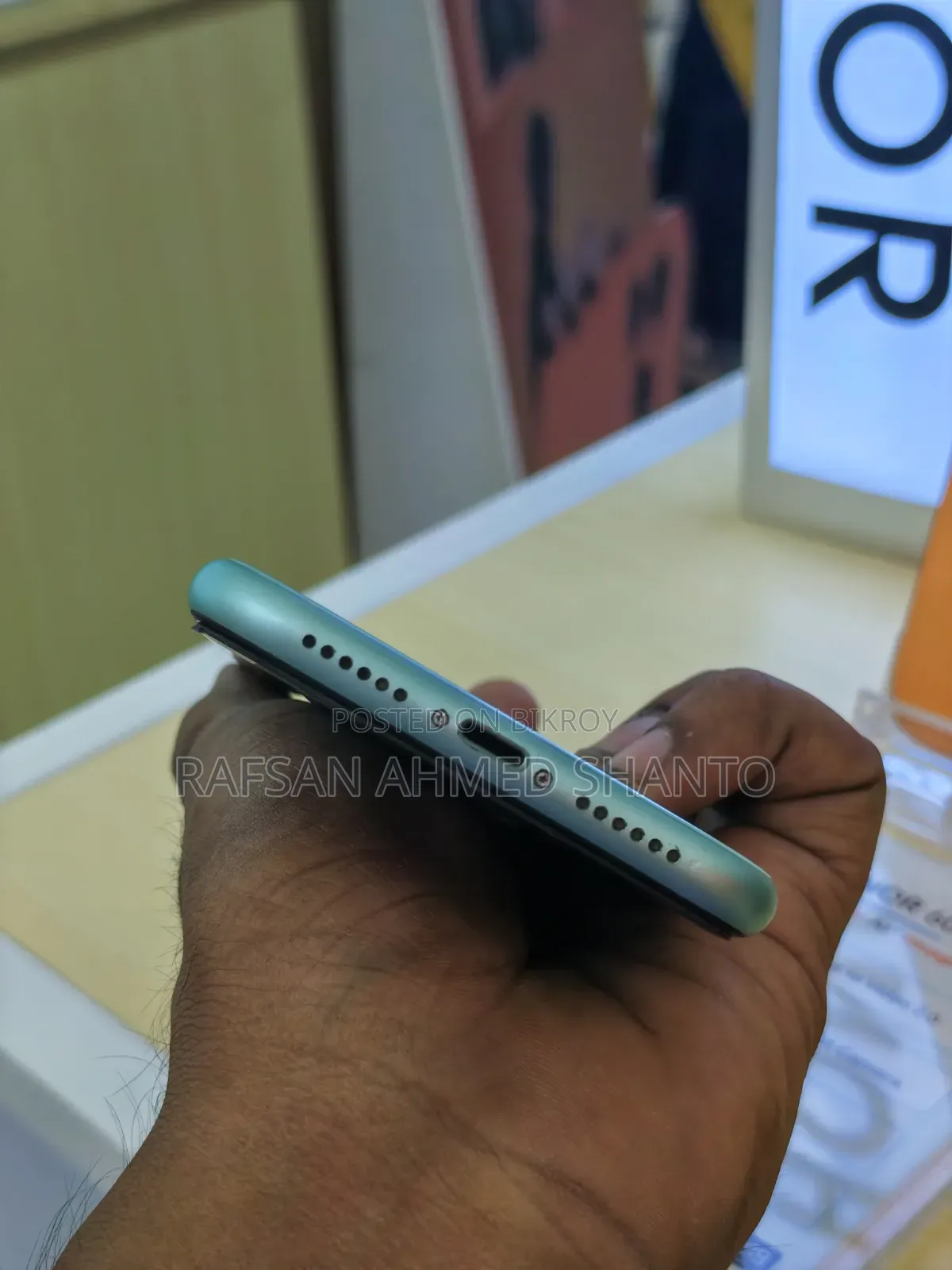 Apple iPhone 11 64 GB Blue