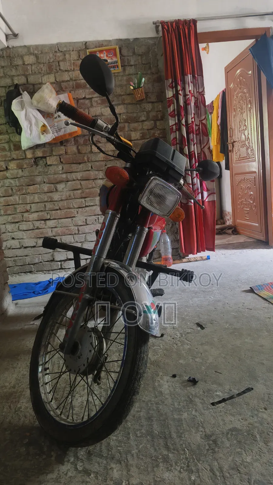 Bajaj Discover 125 2026 Red