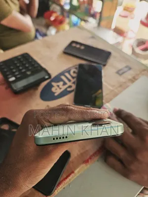 Vivo Y28 128 GB Green